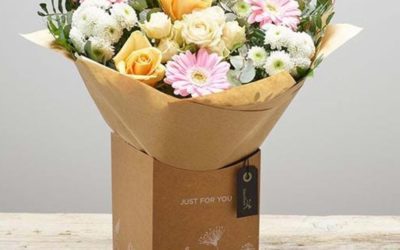 Surprise Me Gift Box