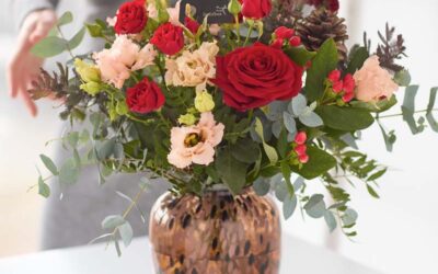 Classic Christmas Floral Vase